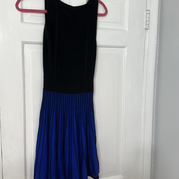 Beautiful Shoshanna dress - Picture 4 of 5